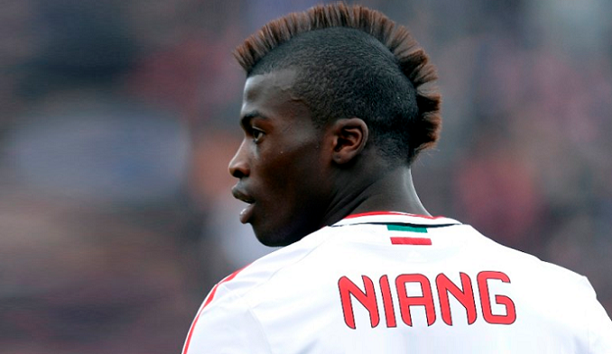 Niang, incidente stradale: out diverse settimane